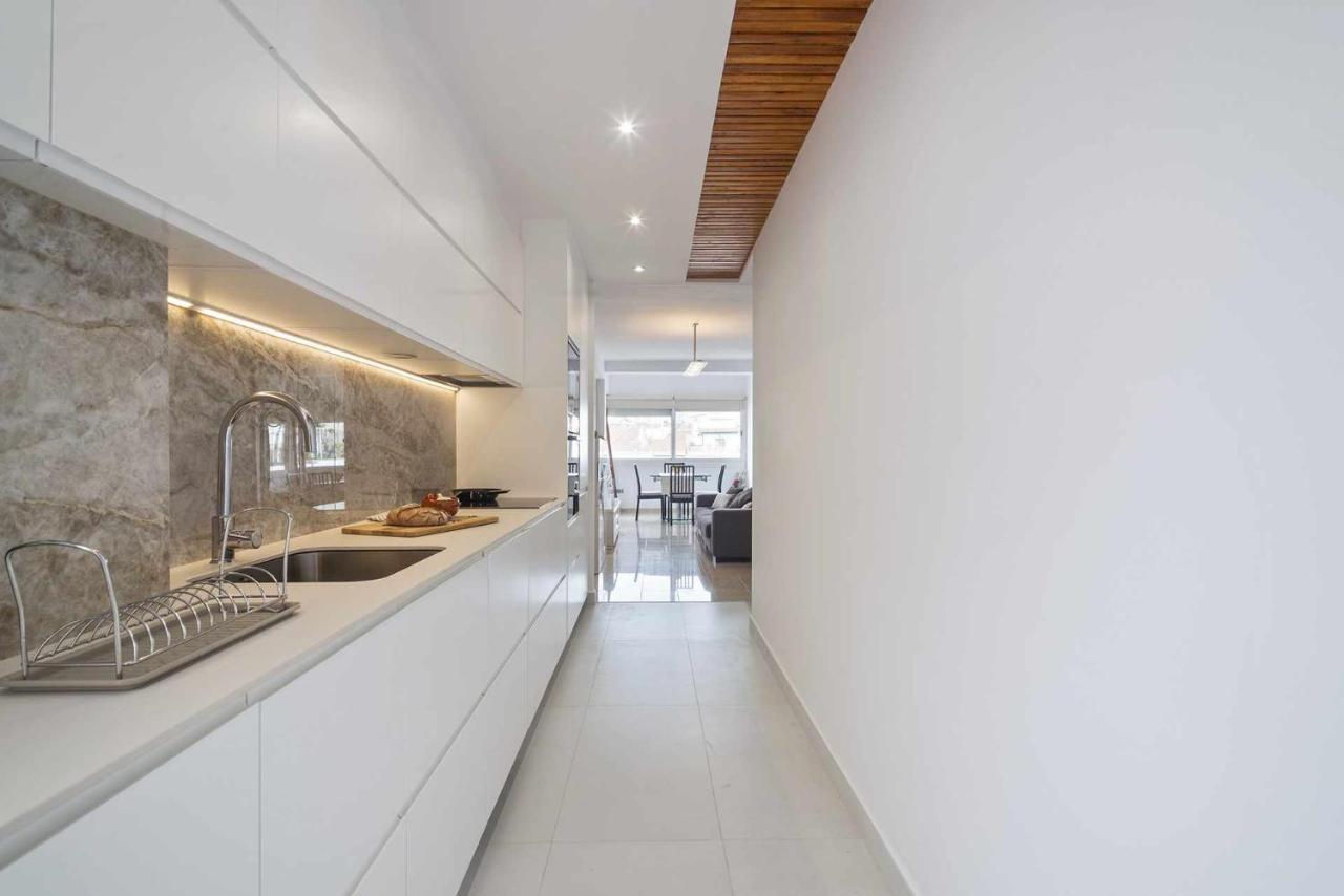 Apartment Marti Барселона Екстериор снимка